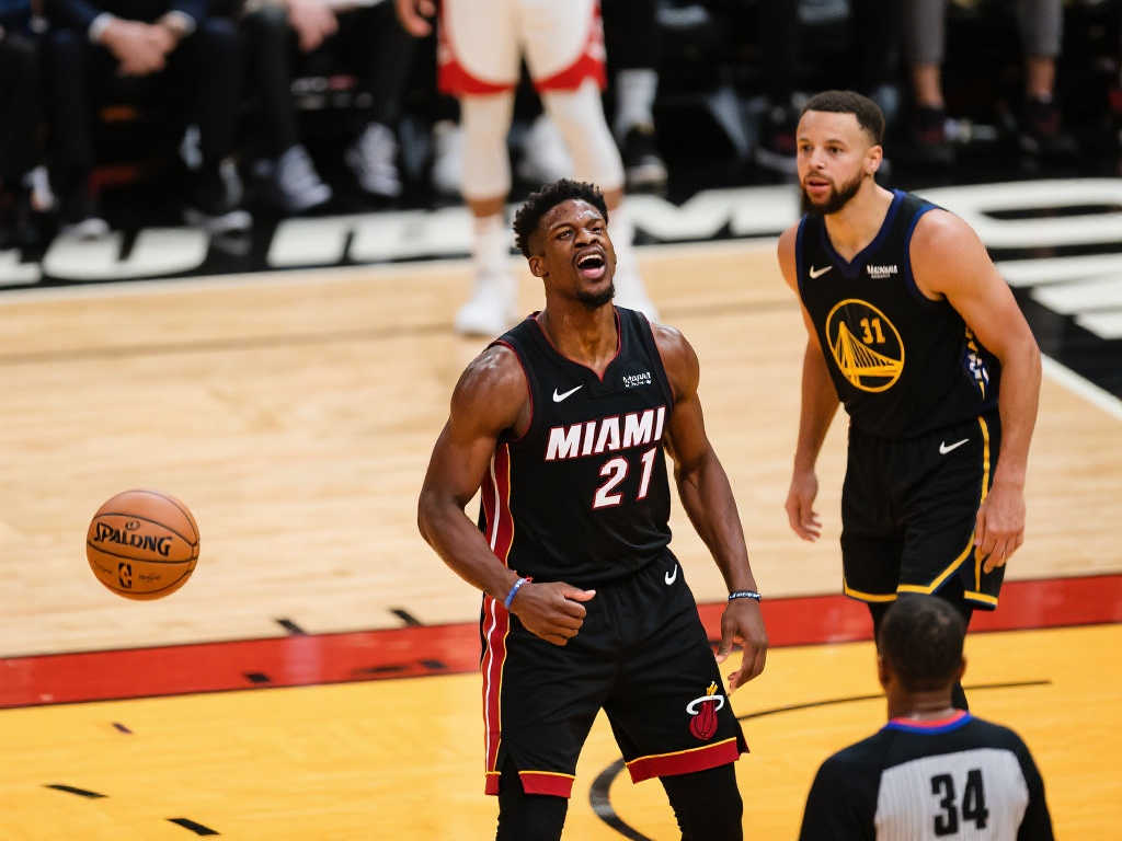 巴特勒末节爆发力挽狂澜,勇士3-1领先火箭!热火是否追悔莫及? 巴特勒末节爆发力挽狂澜,勇士3-1领先火箭!热火是否追悔莫及?